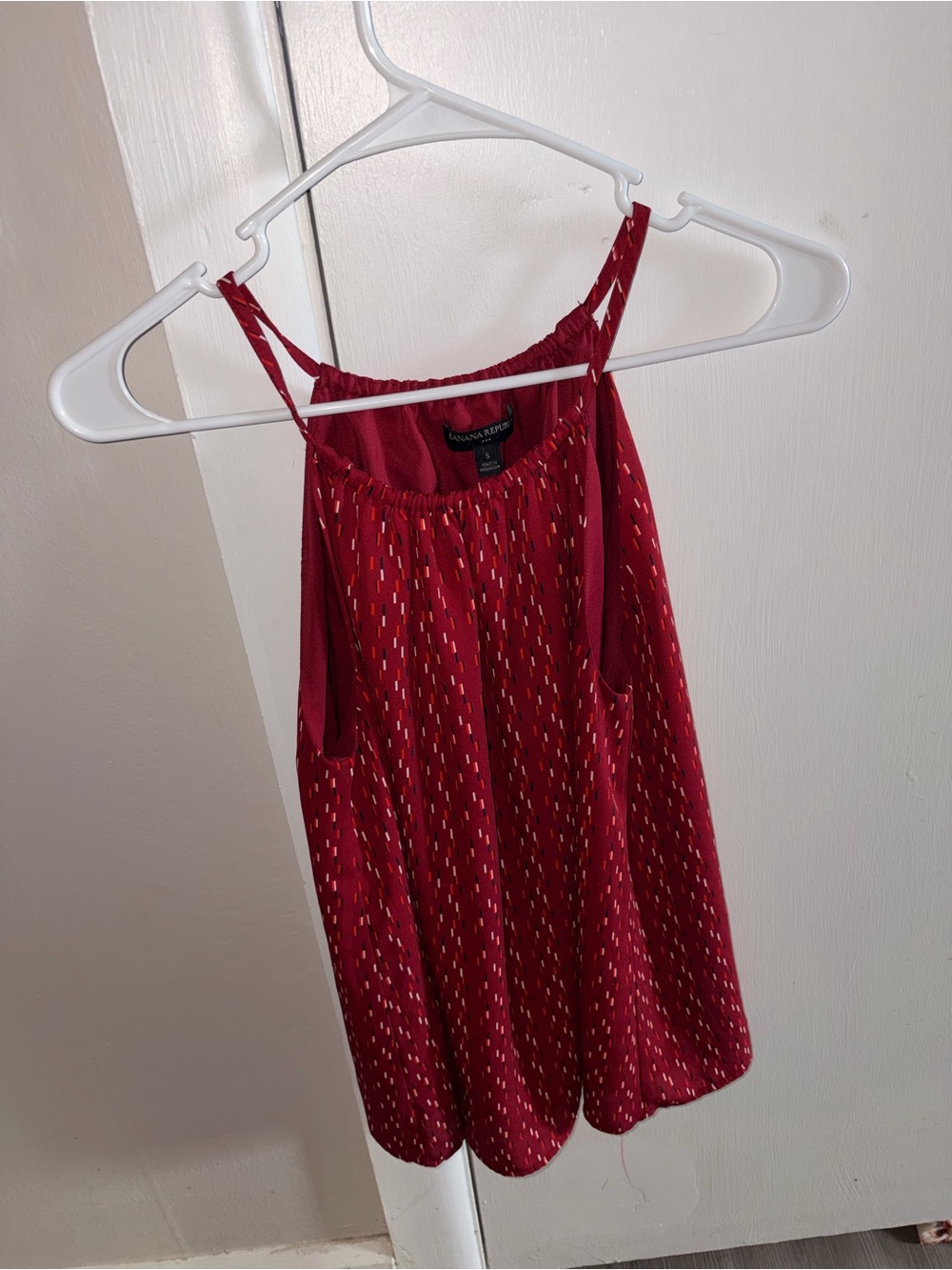 Banana Republic Red Printed Spaghetti-Strap Camisole
